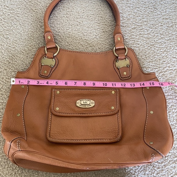 MICHAEL KORS Saddle Leather Purse - Picture 13 of 13